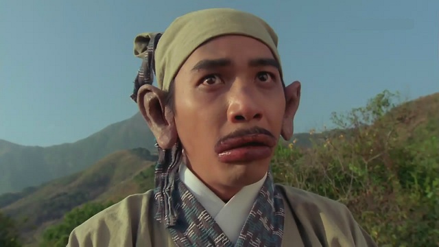 访者的每一点细微的身体线索都可以被用于催眠工作中，催眠师要学会识别筛选最有利的线索，并结合其他来源的信息来综合使用，要避免出现上述催眠案例中的尴尬。